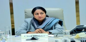 सड़क हादसे में घायलों की मदद करने पर मिलेंगे २५,००० रुपये! दिल्ली में ‘राह-वीर’ योजना लागू