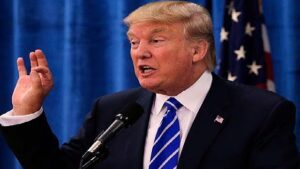 मोजतबा खामेनेई की उल्टी गिनती शुरू? ट्रंप ने इजरायल को दिया ‘तख्तापलट’ का ग्रीन सिग्नल!