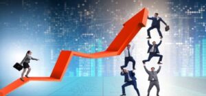 सेंसेक्स 1000 अंक टूटा, मगर ‘पारस डिफेंस’ में 12% का उछाल! युद्ध के माहौल में डिफेंस शेयरों में आई तेजी