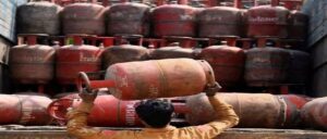 LPG बुकिंग के नियमों में बड़ा बदलाव! अब सिलेंडर खत्म होने से पहले जान लें यह नई तारीख