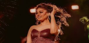 कोलकाता में सुनिधि चौहान के शो में अचानक हुआ ‘हादसा’! रुक गया गाना, फिर दर्शकों ने जो किया वह वायरल है