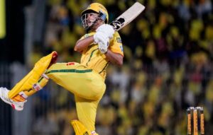 कैमरेन ग्रीन को लगातार 2 छक्के! आयुष म्हात्रे की तूफानी बैटिंग देख कांप उठी KKR, धोनी का एक और हीरा चमका।