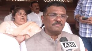 1 मई से महाराष्ट्र में बड़ा नियम: मराठी नहीं आई तो छिन जाएगा ऑटो-टैक्सी का लाइसेंस!