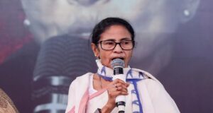 ‘बंगाल में सुपर राष्ट्रपति शासन!’ सुप्रीम कोर्ट की टिप्पणी के बाद ममता बनर्जी का अमित शाह और चुनाव आयोग पर बड़ा हमला