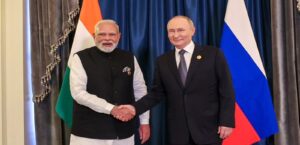 पश्चिम एशिया में ऊर्जा संकट! संकट की घड़ी में भारत का साथ देगा रूस, तेल और गैस की सप्लाई बढ़ाने का बड़ा ऐलान