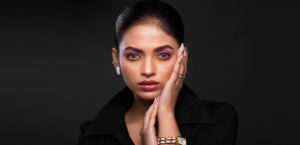 भीड़ में दिखना है सबसे अलग? अपनाएं ये ১৮ आदतें और रातों-रात बदल जाएगी आपकी पर्सनैलिटी!