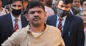 बीजेपी की छठी लिस्ट में बड़ा दांव! जेल से बाहर आते ही फिरहाद को चुनौती देंगे राकेश सिंह, हाईकोर्ट की कड़ी नजर