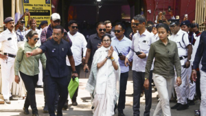 भवानीपुर में महासंग्राम! शुभेंदु के बाद ममता ने भरा पर्चा, बंगाल की सत्ता की चाबी किसके हाथ?
