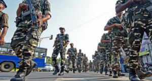 बीरभूम बना रणक्षेत्र: पुलिस पर पत्थरों की बारिश, लहूलुहान हुए आईसी! इलाके में सेंट्रल फोर्स की एंट्री