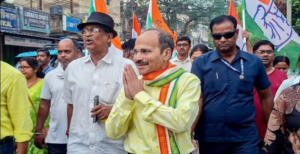 बहरामपुर में चुनाव प्रचार के दौरान भिड़े कांग्रेस-TMC कार्यकर्ता, अधीर रंजन ने खोया आपा!