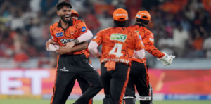 IPL में प्रफुल का तूफान! पहले ही ओवर में झटके ३ विकेट, ढेर हो गई राजस्थान की सेना